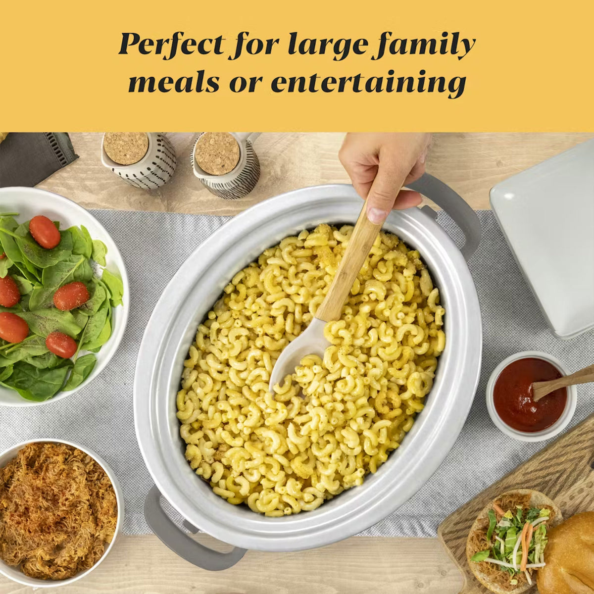 Crock Pot 7 Qt Cook and Carry Programmable Slow Cooker with Locking Lid (Used)