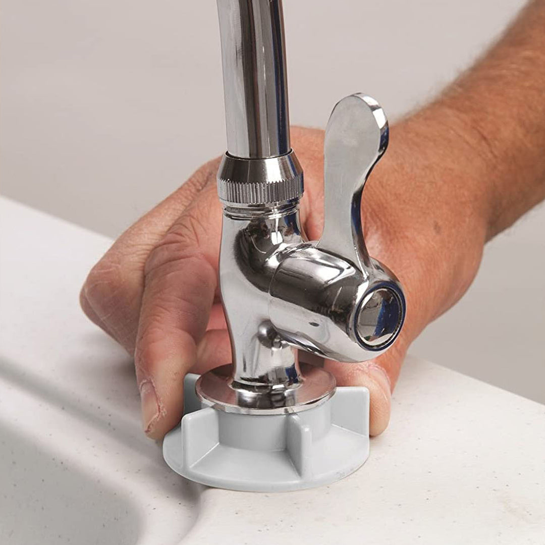 Seek SKFT-44 Folding Fish and Game Cleaning Table with Steel Faucet (Used) - VMInnovations