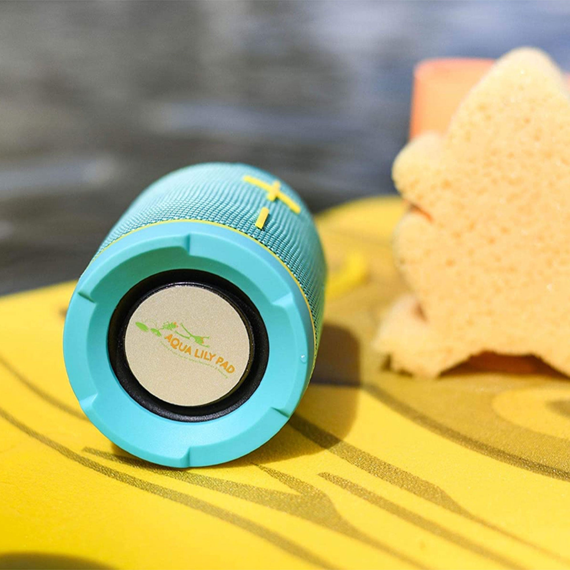Aqua Lily Pad 20' Maui Floating Island w/ Floating Waterproof Bluetooth Speaker - VMInnovations