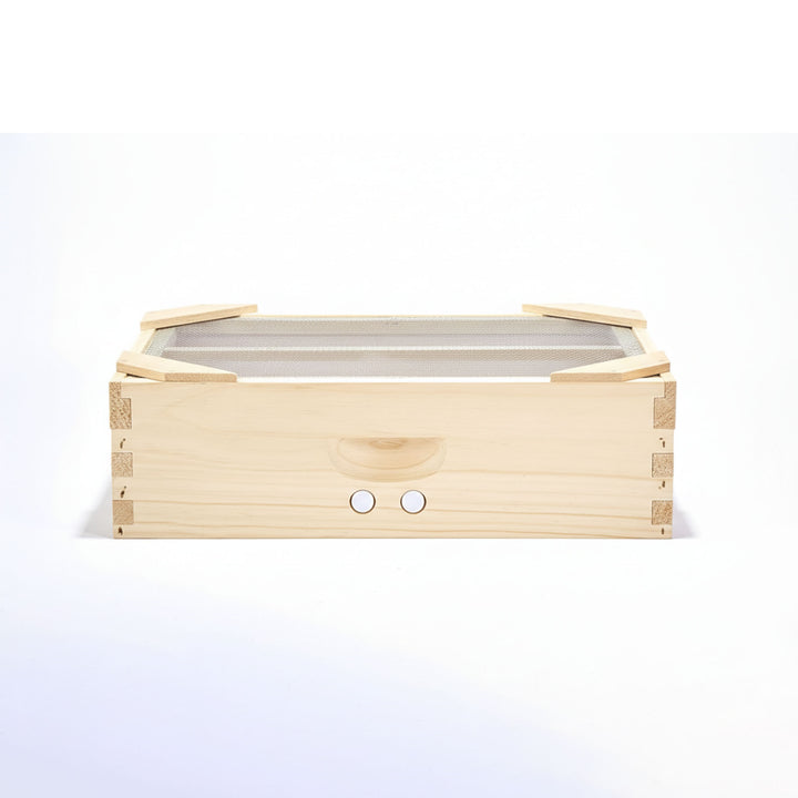 Little Giant Beekeeping Bee Hive Winterizer Hot Box with Moisture Board, Pine - VMInnovations