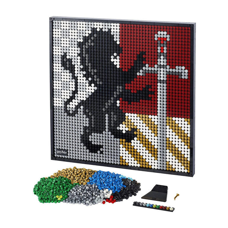 LEGO Harry Potter 31201 Plastic Hogwarts Crests Art 4249 Piece Building Kit