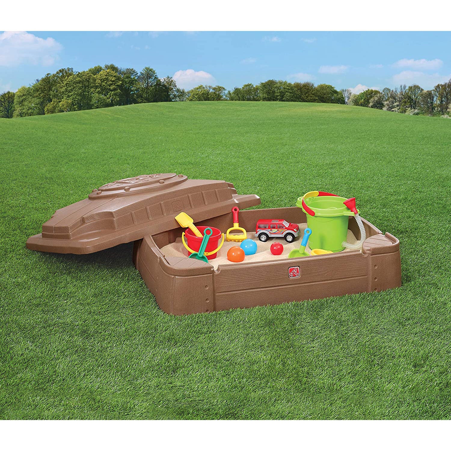 Step2 Play and Store Outdoor Backyard Sandbox for Toddlers with Cover Lid, Beige