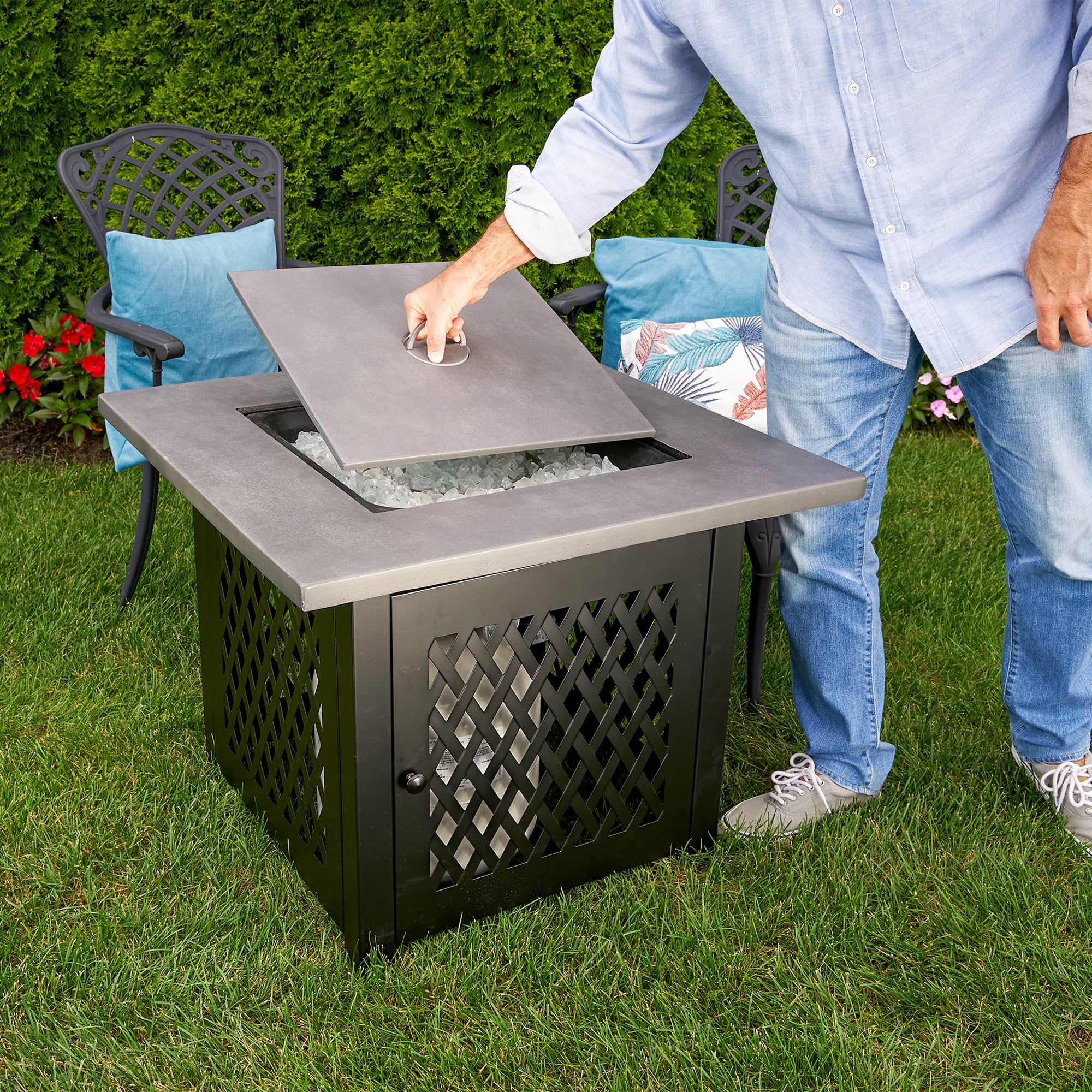 Endless Summer Charles 30" Outdoor UV Printed LP Gas Fire Pit Table (For Parts) - VMInnovations