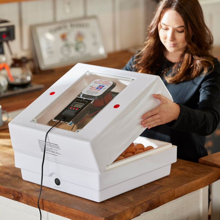 Farm Innovators Digital Air Incubator w/ Auto Egg Turner, White (For Parts) - VMInnovations