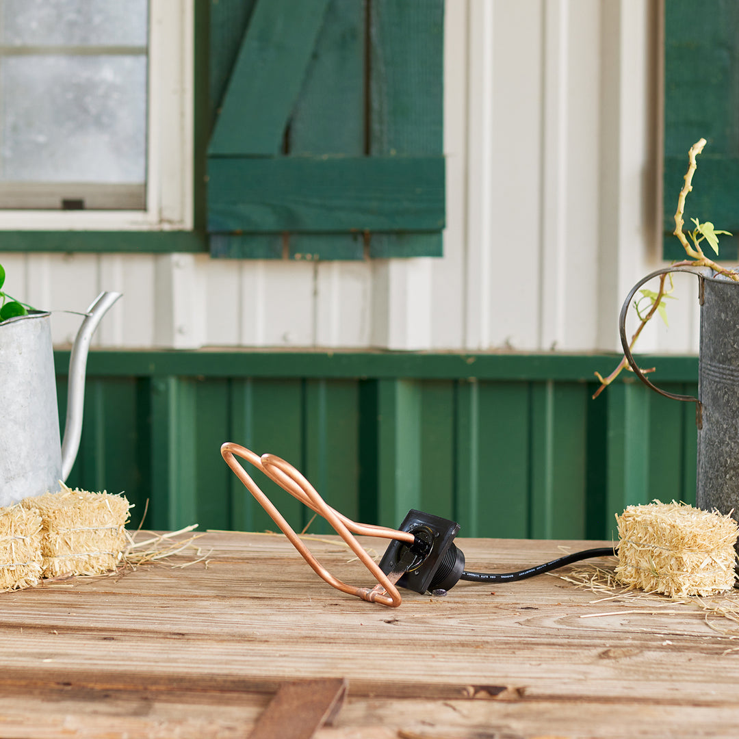 Farm Innovators Livestock Stock Tank Drain De-Icer for Rubbermaid Tanks, 2 Pack