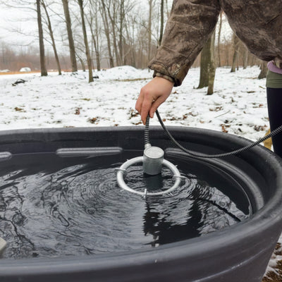 Farm Innovators Ice Chaser 250 Watt Cast Aluminum 5 Gallon Bucket Deicer (Used) - VMInnovations