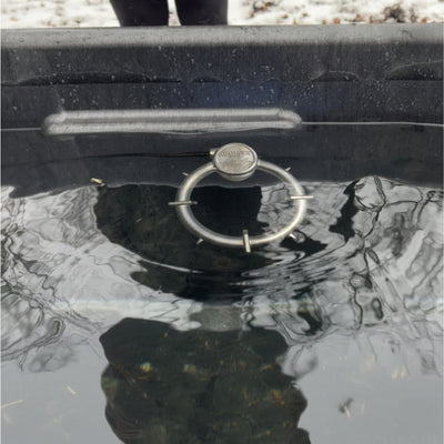 Farm Innovators Submergible Bucket Heater with Attached Guard, 1000W (Open Box)