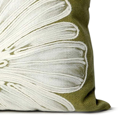 Liora Manne Visions II Indoor Outdoor Patio Accent Pillow, Flower, 12 x 20 Inch