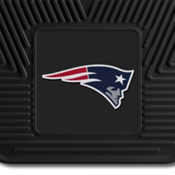 Fanmats 27x17in Vinyl Front Car Floor Mat 2 Piece Set, NFL New England Patriots