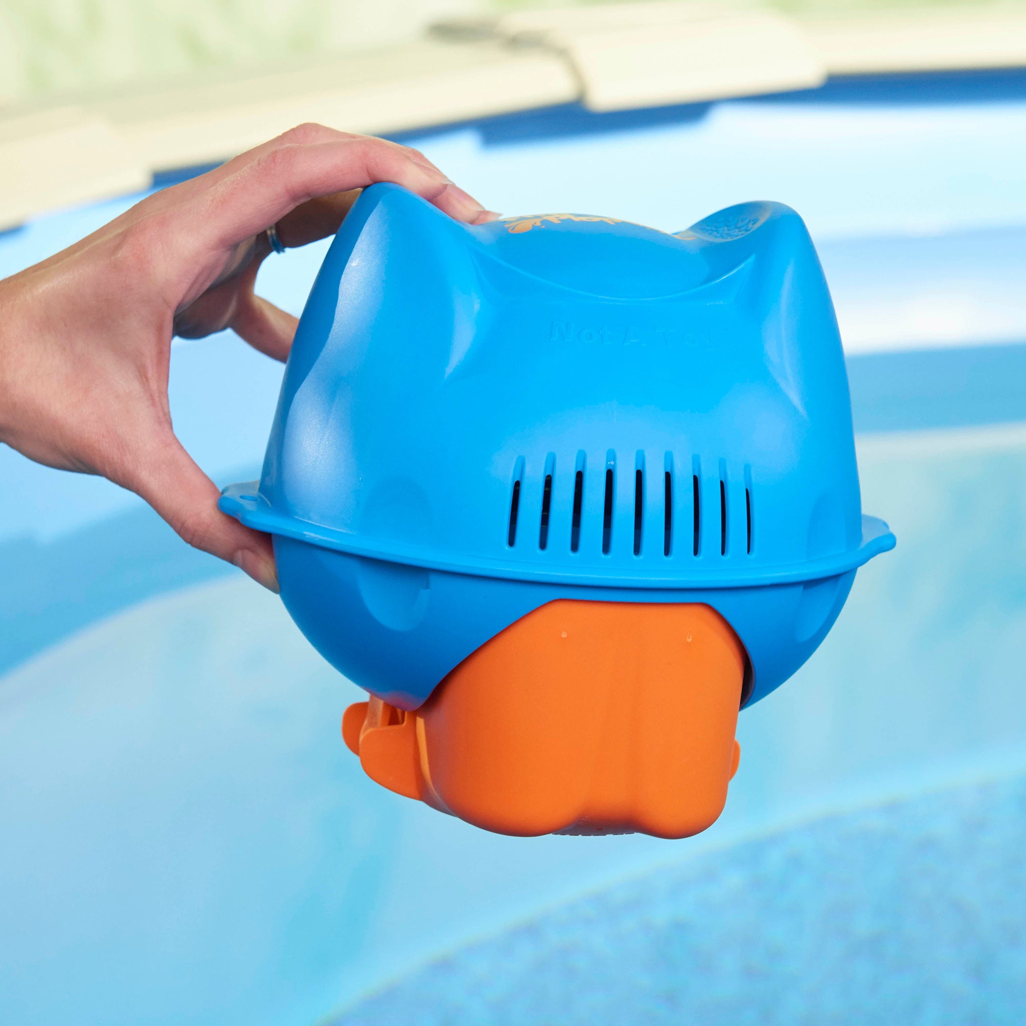 Hey! Cool Pool Flip Plop XL Floating Dispenser Pool Care with Bestway Oval Set