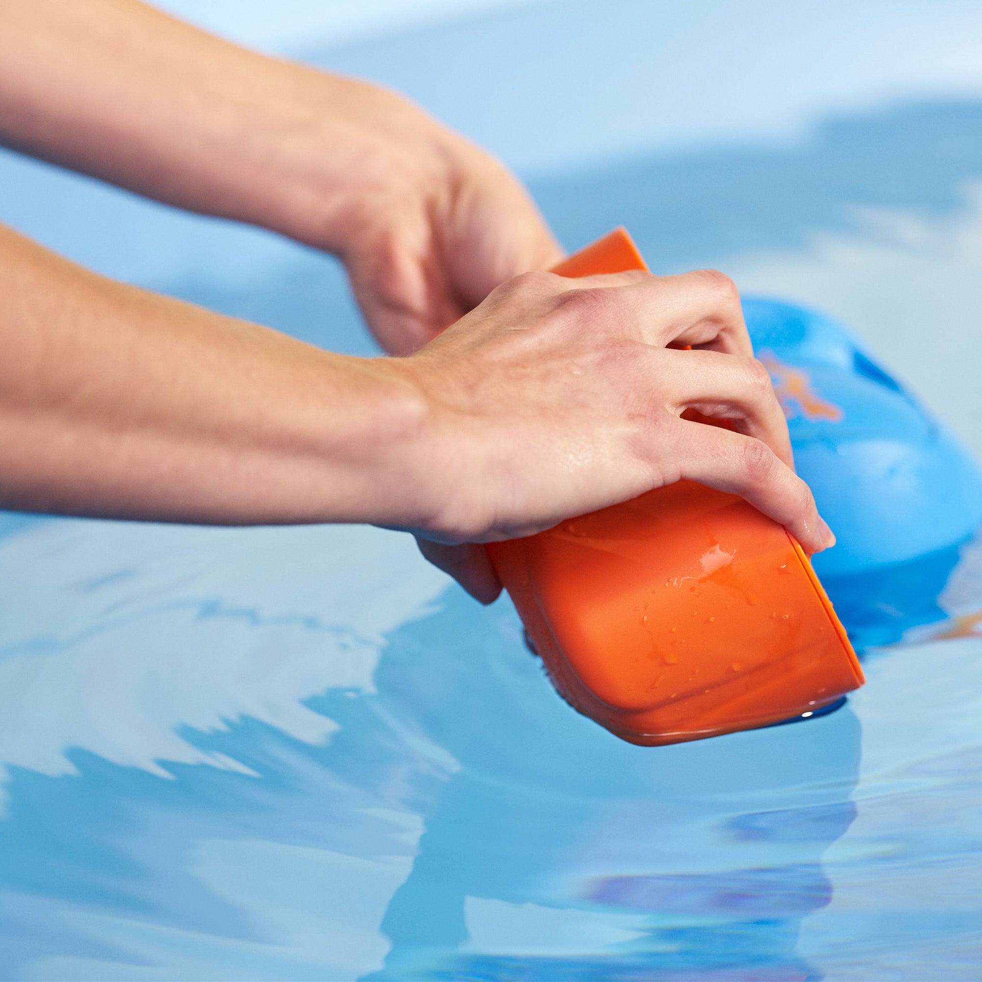 Hey! Cool Pool Flip Plop Pool Mineral Dispenser + Bestway Filter Pump Cartridge