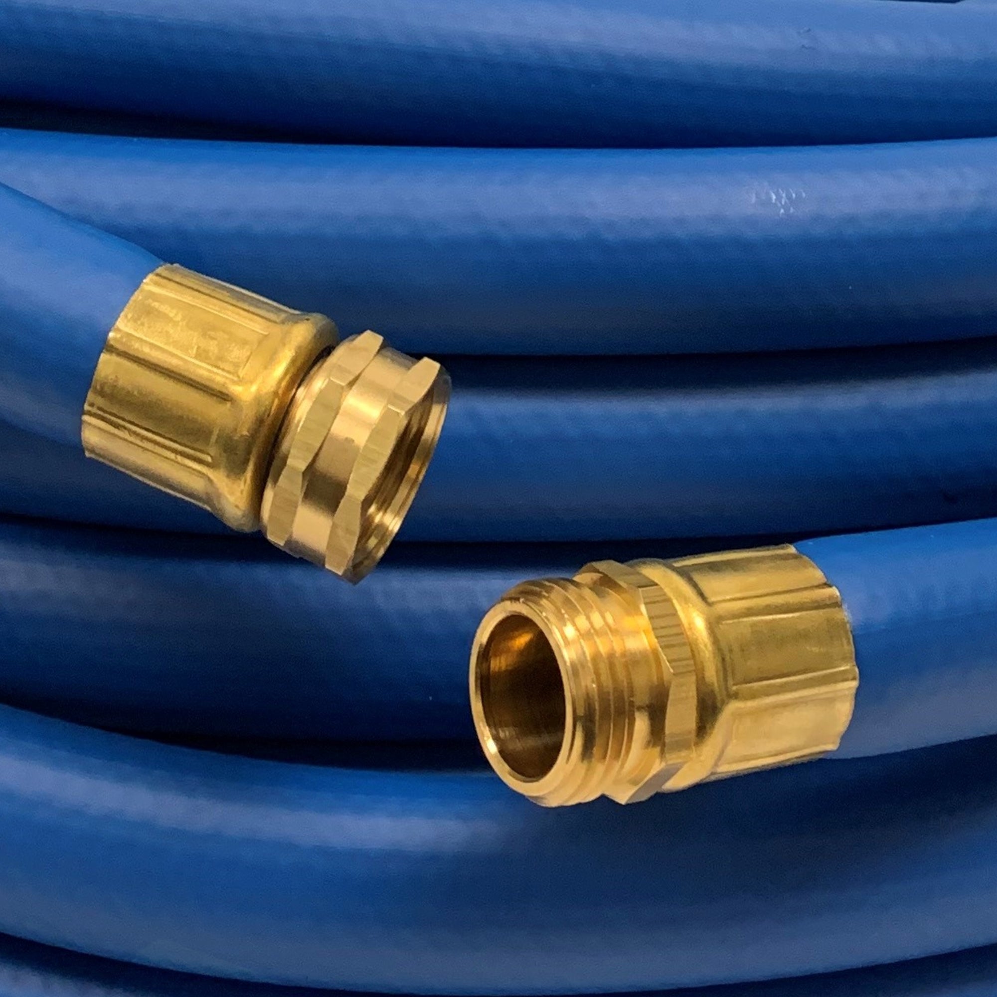 Underhill Twist-Ease Kink Eliminator + 7 Spray Nozzle + 75 Ft Garden Hose, Blue