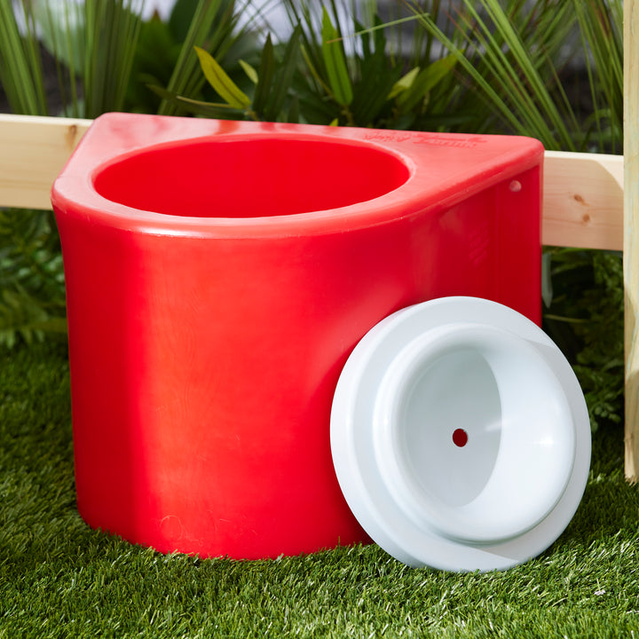 Insulated Horse Feed/Water 5 Gallon Bucket Holder with Cover, Red (Used)