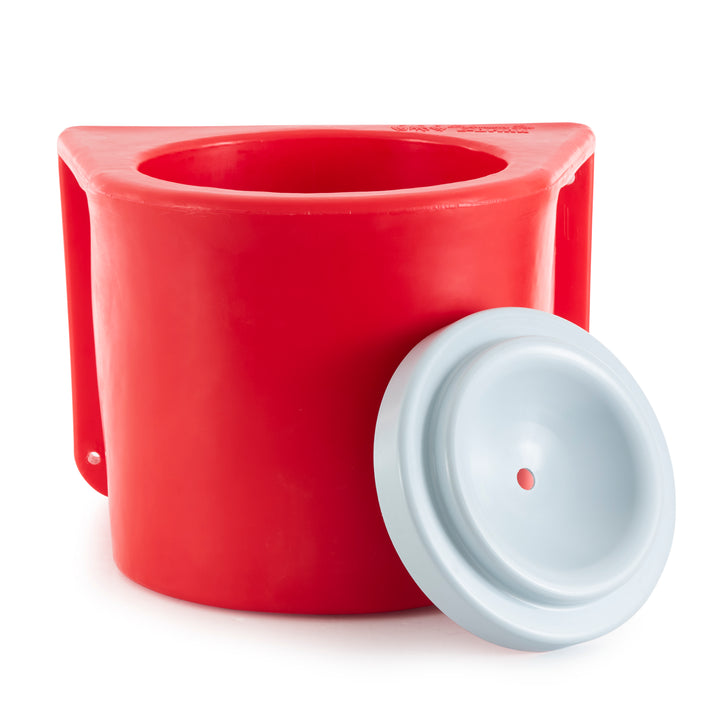 Insulated Horse Feed/Water 5 Gallon Bucket Holder with Cover, Red (Used)