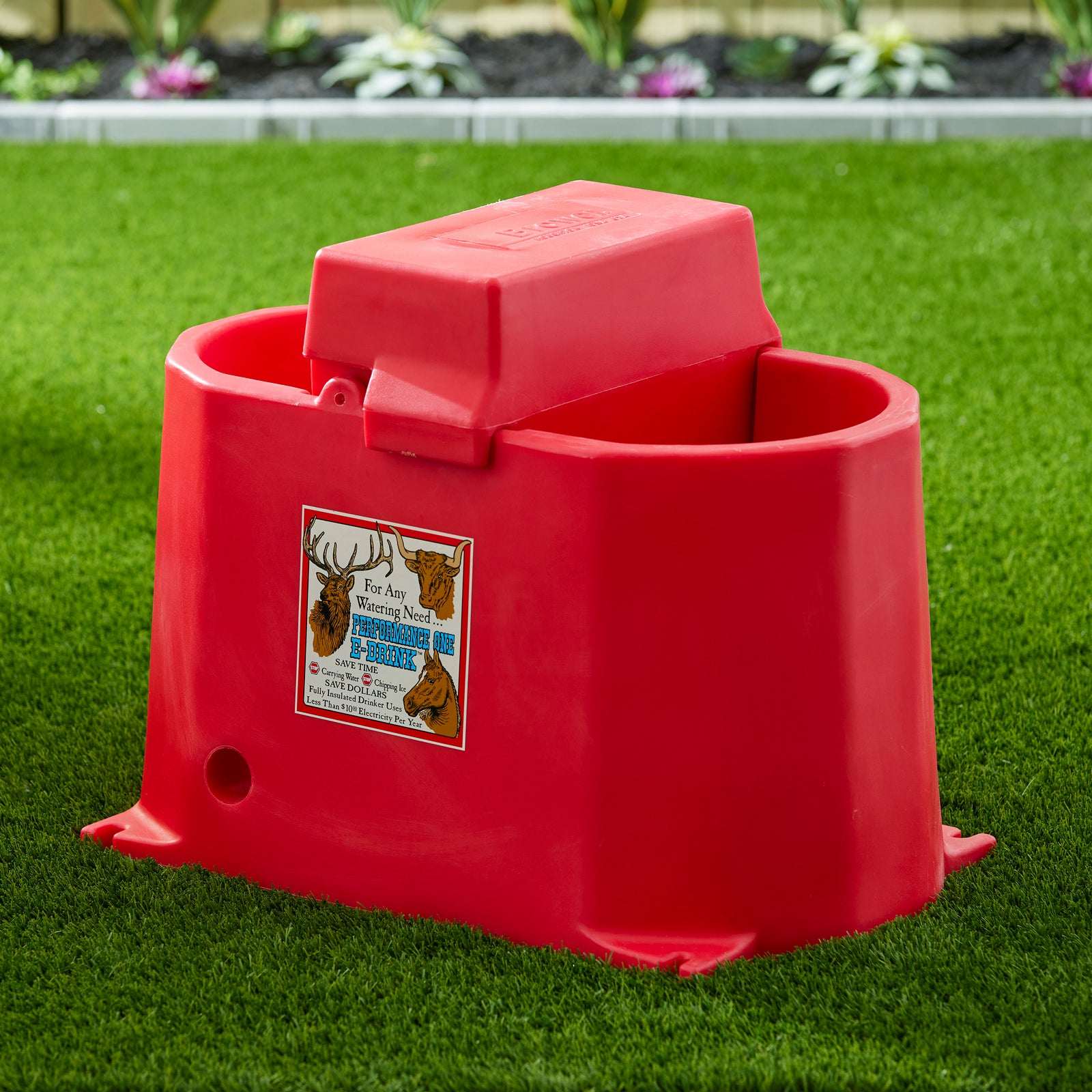 Brower MPO17E 250W Poly Plastic 17 Gallon Heated Outdoor Livestock Waterer, Red - VMInnovations