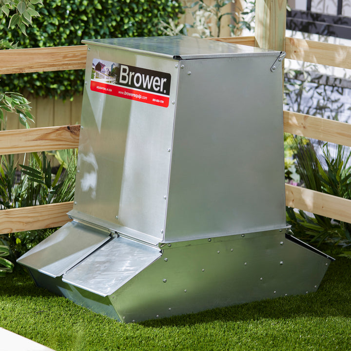 Brower Gro Fast 4 Door Hog Feeder for Livestock, 7 Bushels, Feeds 20 Hogs (Used) - VMInnovations