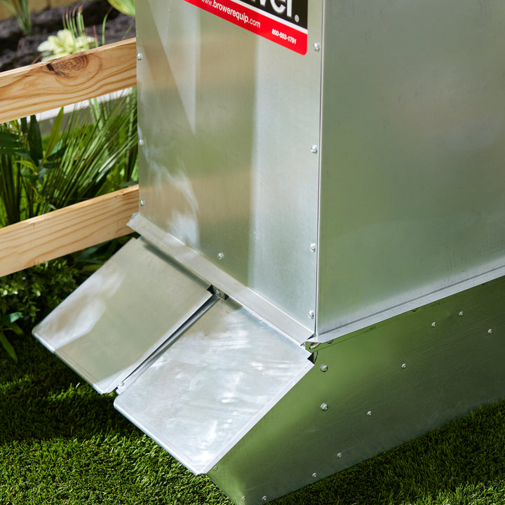 Brower SF74 Gro Fast 4 Door Hog Feeder for Livestock, 7 Bushels (Open Box) - VMInnovations