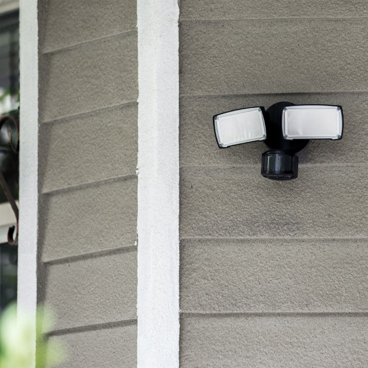 Lutec Outdoor Dual Head Floodlight Home Security Motion Sensor Light, Black