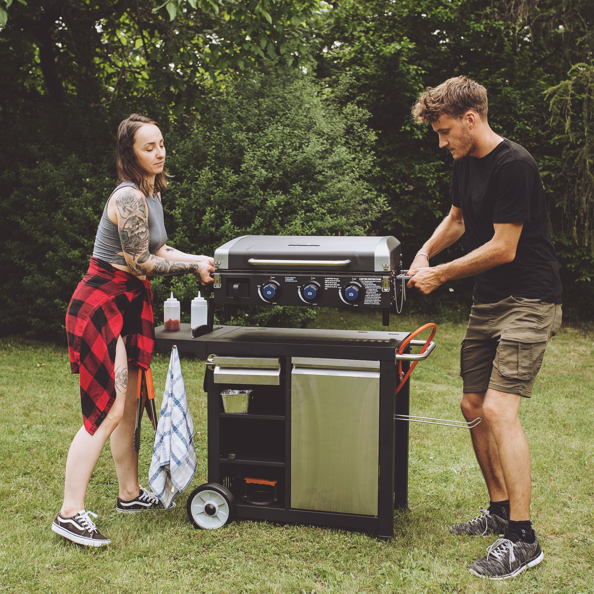 Razor Universal Rolling Prep Cart for Outdoor Griddle and Grills (For Parts) - VMInnovations