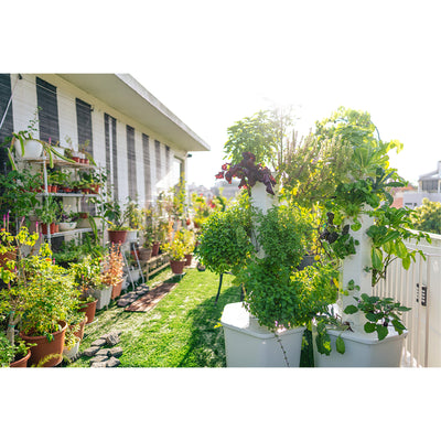 Aerospring ASGSTDUS1 27 Plant Vertical Outdoor Hydroponic Garden Growing System
