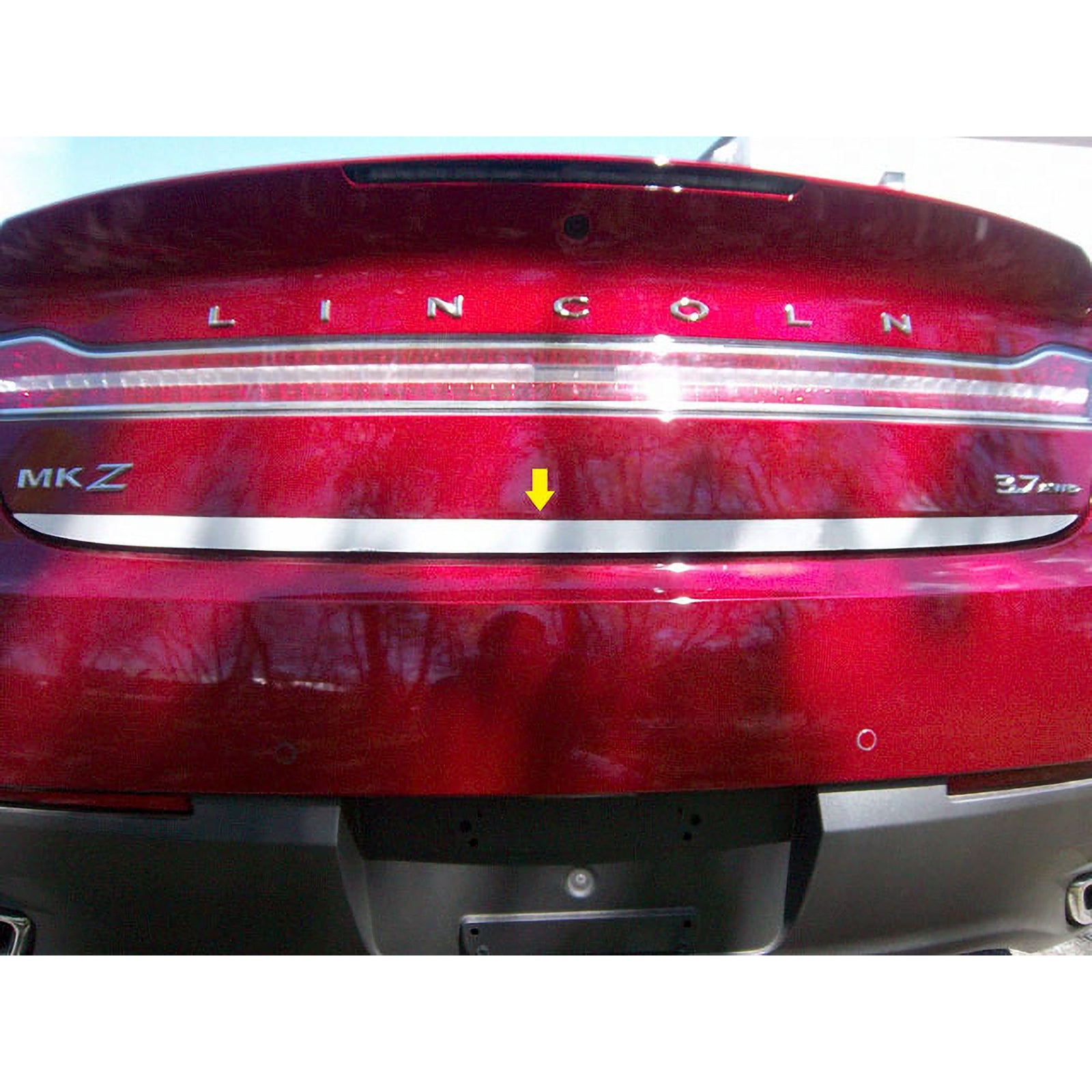 QAA RD53630 1 Piece Stainless Steel Rear Deck Trunk Trim for Lincoln MKZ, Chrome - VMInnovations