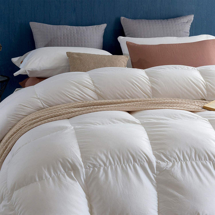 Royoliving Premium Cotton Silver Down All Season Bed Comforter, White (Used)