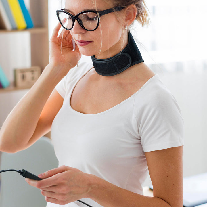UTK Jade Stone Far Infrared Adjustable Heating Neck Wrap with Remote and Pouch