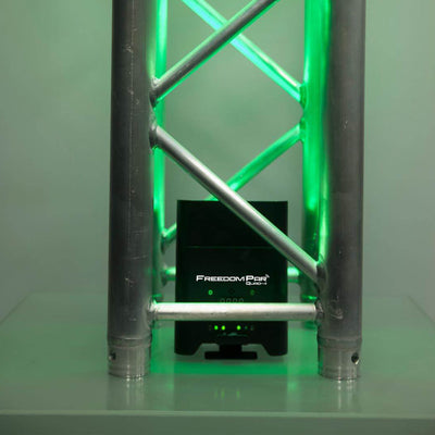 Chauvet DJ Freedom Par Quad 4 Wash Light w/ Remote (8 Pack) & Charging Road Case - VMInnovations