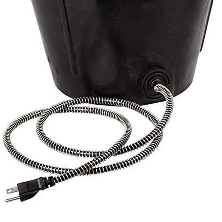 Farm Innovators FB 80R Rubber 3 Gallon Flat Back Heated Bucket 70 Watt (2 Pack) - VMInnovations