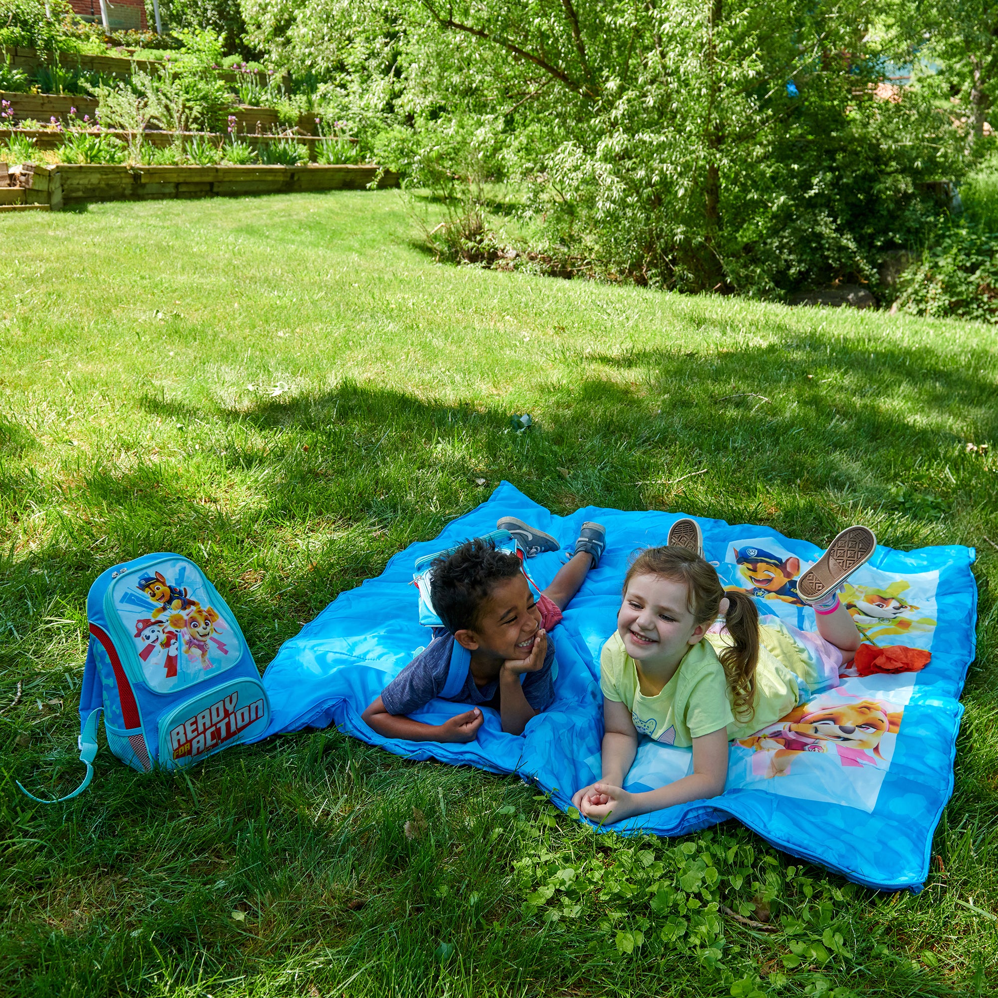 Exxel Outdoors Paw Patrol 2 Piece Indoor Outdoor Sleeping Bag w/ Backpack (Used) - VMInnovations