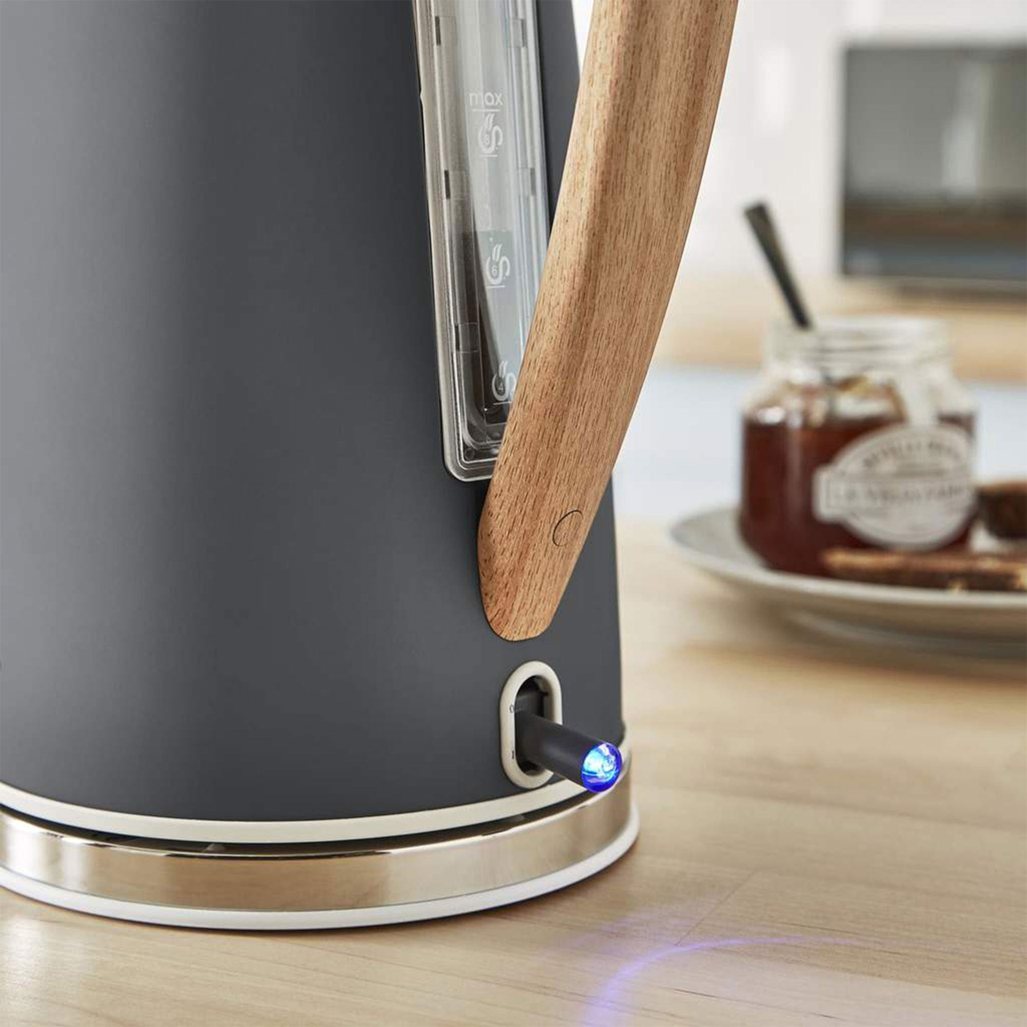 Swan 1.7L Stainless Steel Nordic Style Cordless Rapid Boil Kettle (Open Box) - VMInnovations