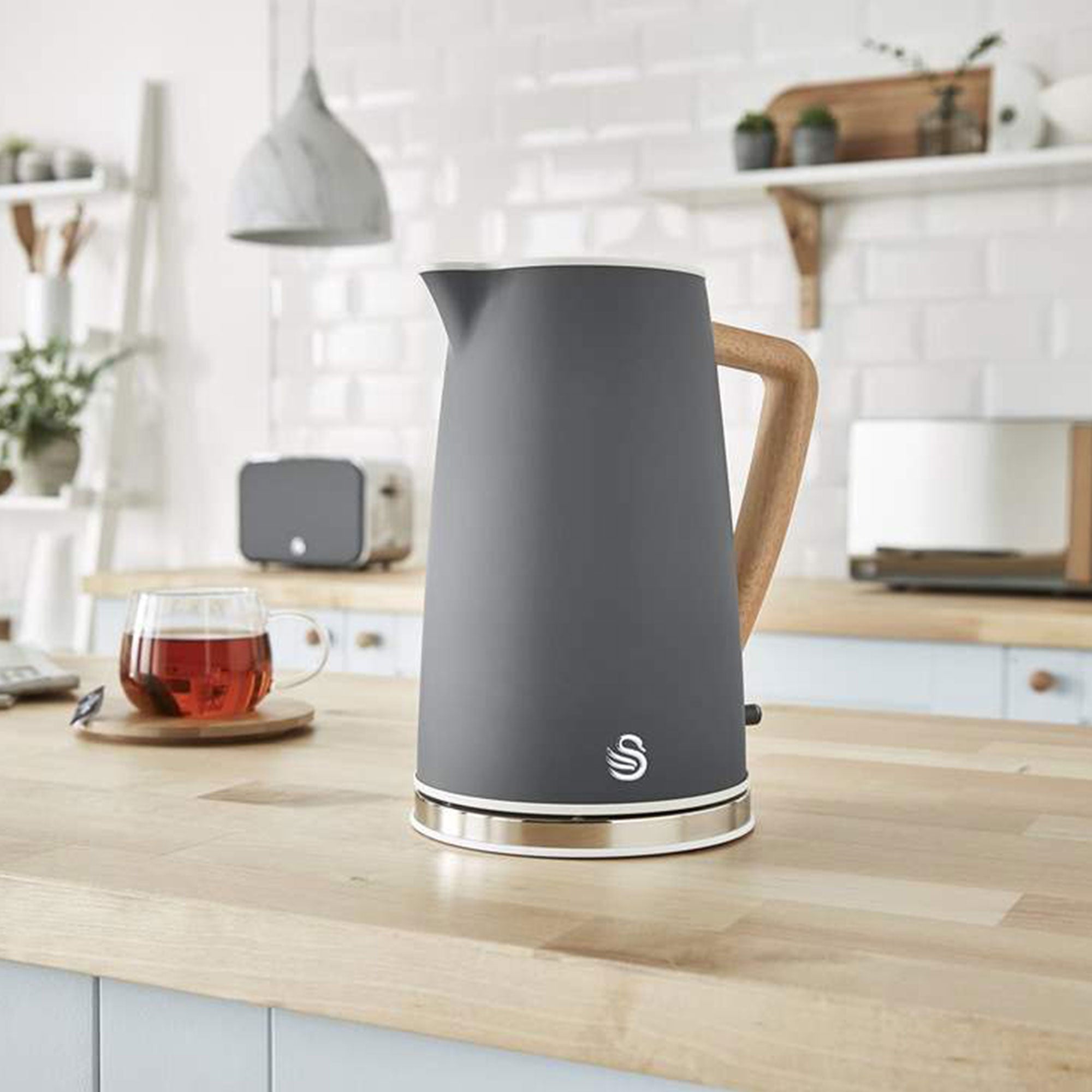 Swan 1.7L Stainless Steel Nordic Style Cordless Rapid Boil Kettle (Open Box) - VMInnovations