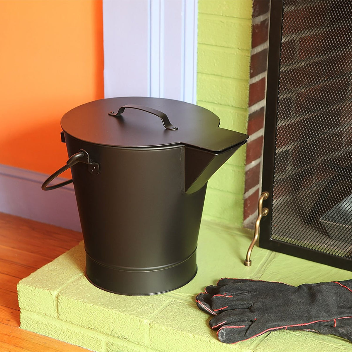 Minuteman International Powder Coated Steel Ash Bucket Pail w/ Handle, All Black