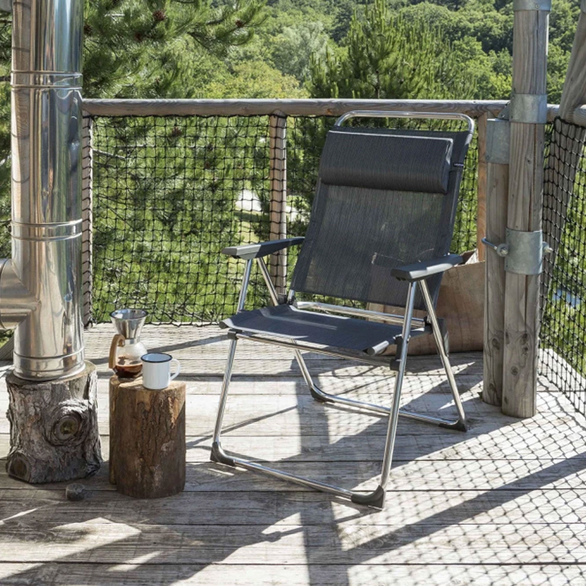 Lafuma Alu Cham XL Folding Camping Patio Camp Mesh Sling Chair, Ciel (Used) - VMInnovations
