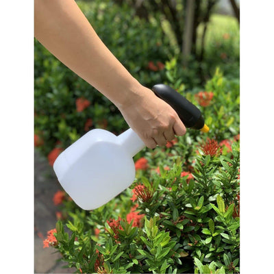 Centurion 1575 1 Quart Battery Powered Garden Water Mist Spray Bottle (Open Box) - VMInnovations