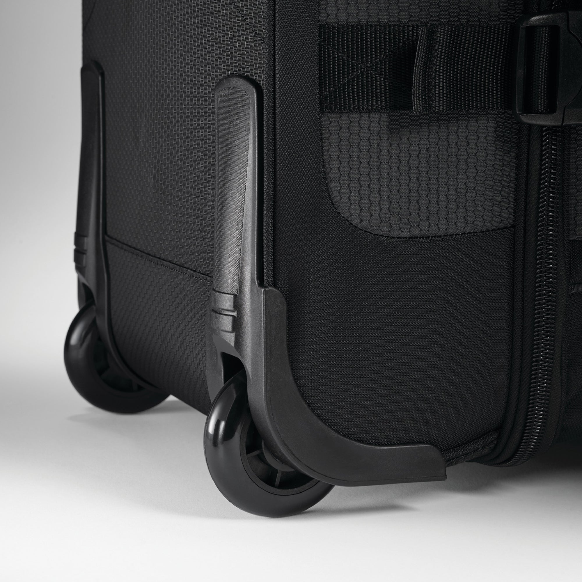 High Sierra 34 in Drop Bottom Wheeled Duffel Bag w/Handle, Mercury (Open Box) - VMInnovations