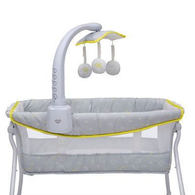 Delta Children Winnie the Pooh Foldable Portable Bedside Activity Bassinet Crib - VMInnovations