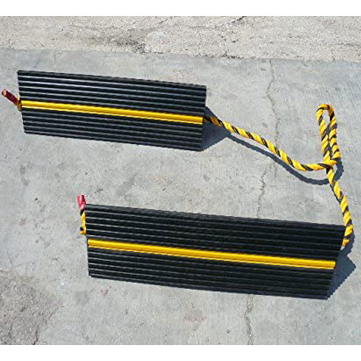 Shop Tuff 18 Inch Aircraft Rubber Wheel Chock Pair for Trailer or Vehicle, Black