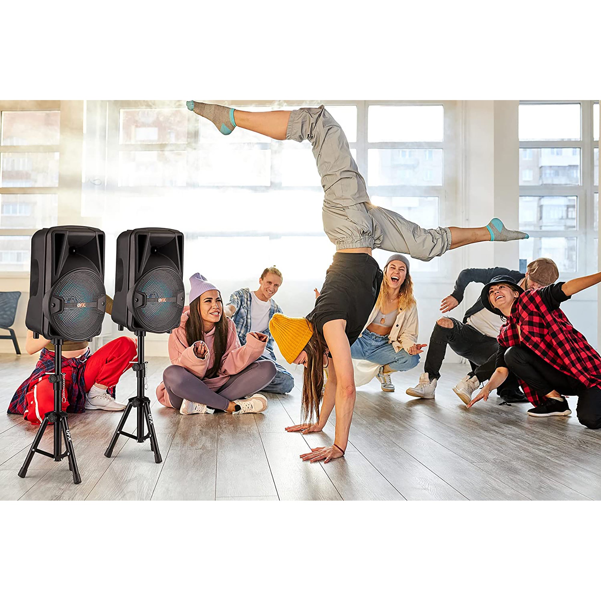 QFX Rechargeable Portable Bluetooth Speakers w/ Microphones and Stands Set(Used) - VMInnovations