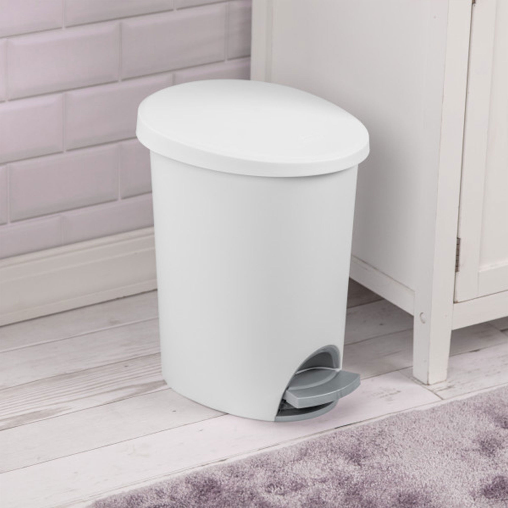 Sterilite 10818002 2.6 Gallon Ultra StepOn Wastebasket with Lid and Base, 6 Pack