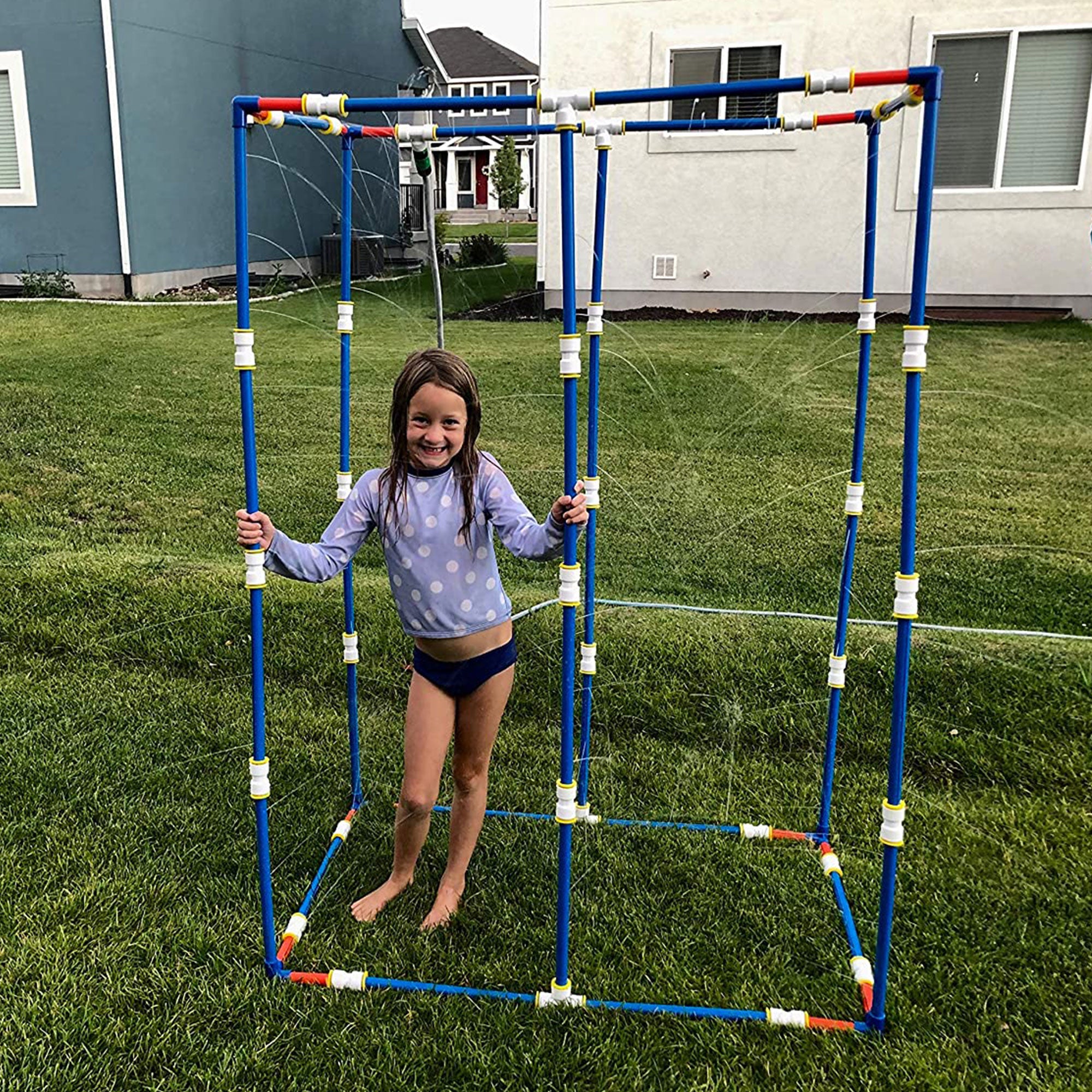 Funphix Medium Outdoors Sprinkles Set with Poles and Hose Fort Kit, Multicolor - VMInnovations