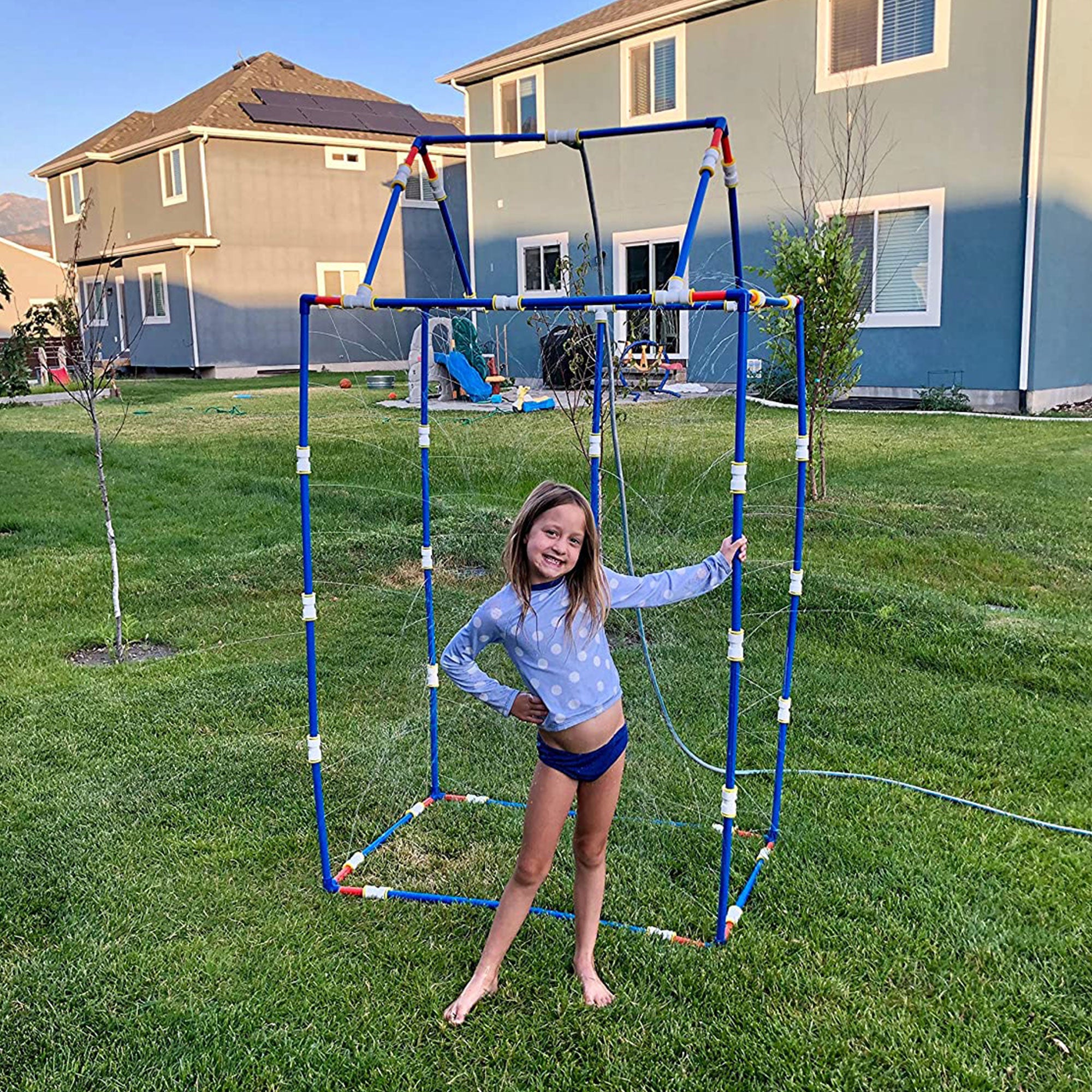 Funphix Medium Outdoors Sprinkles Set with Poles and Hose Fort Kit, Multicolor - VMInnovations