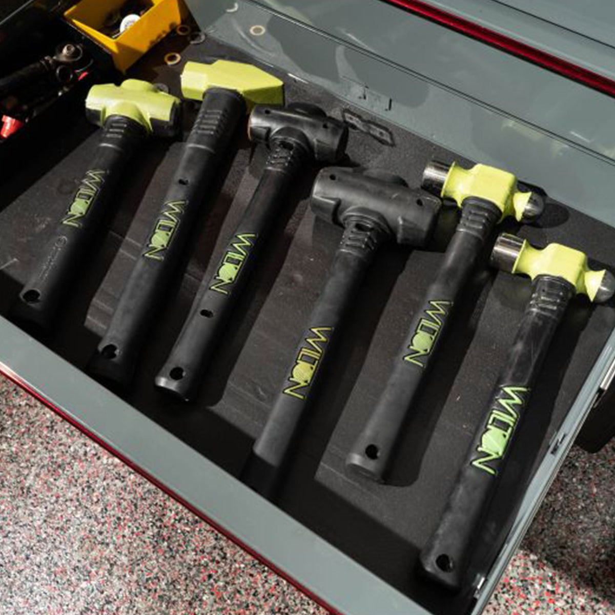 Wilton Tools Special Edition 855M Mechanics Pro Vice and Dead Blow Hammer Kit