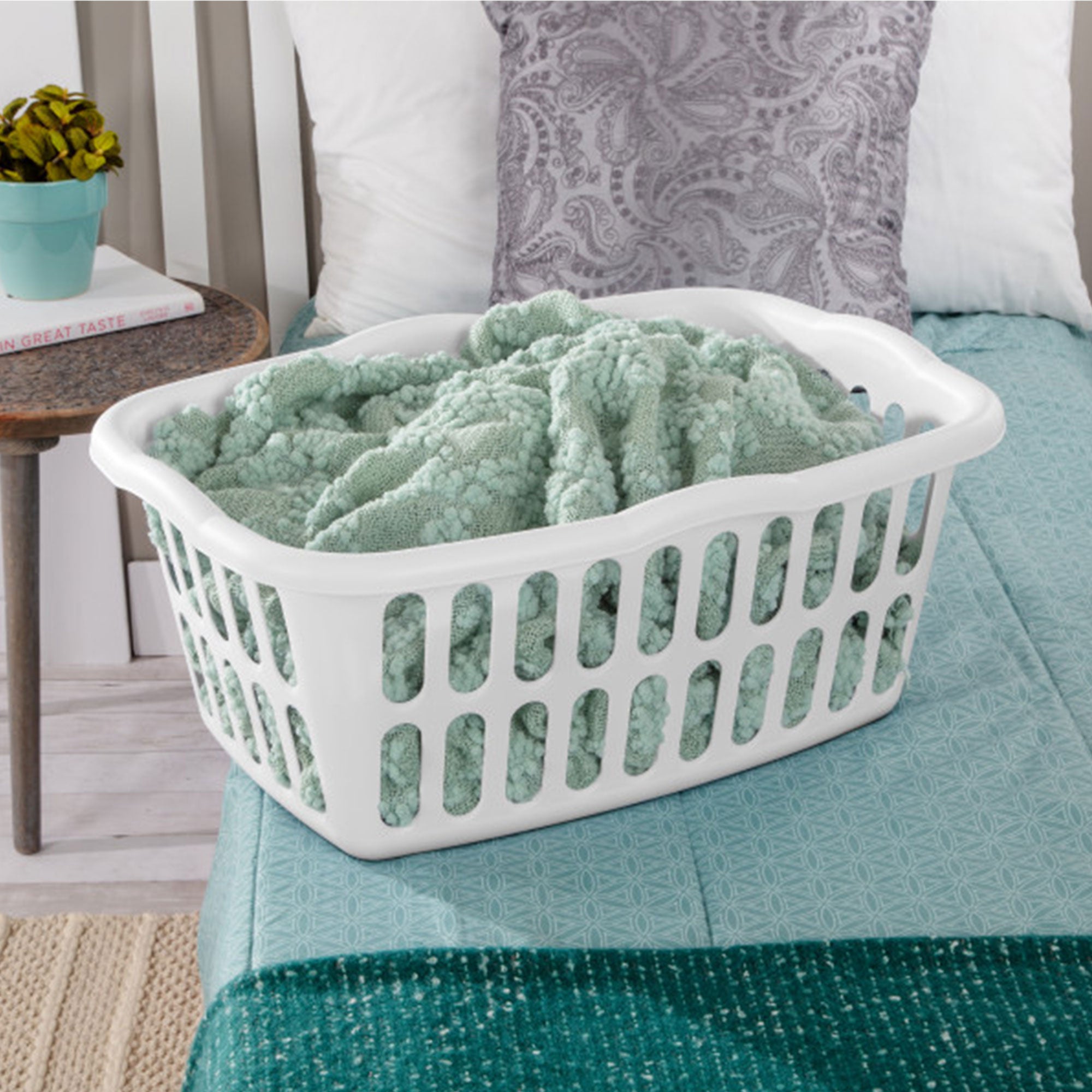 Sterilite Plastic Laundry Basket, 1.5 Bushel Clothes Hamper, White (24 Pack) - VMInnovations