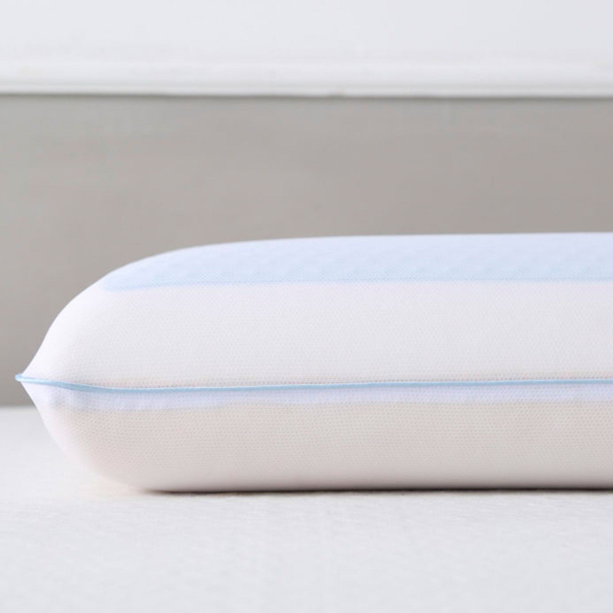 Classic Brands Medium Firm Reversible Cool Gel Memory Foam Pillow, Standard Size