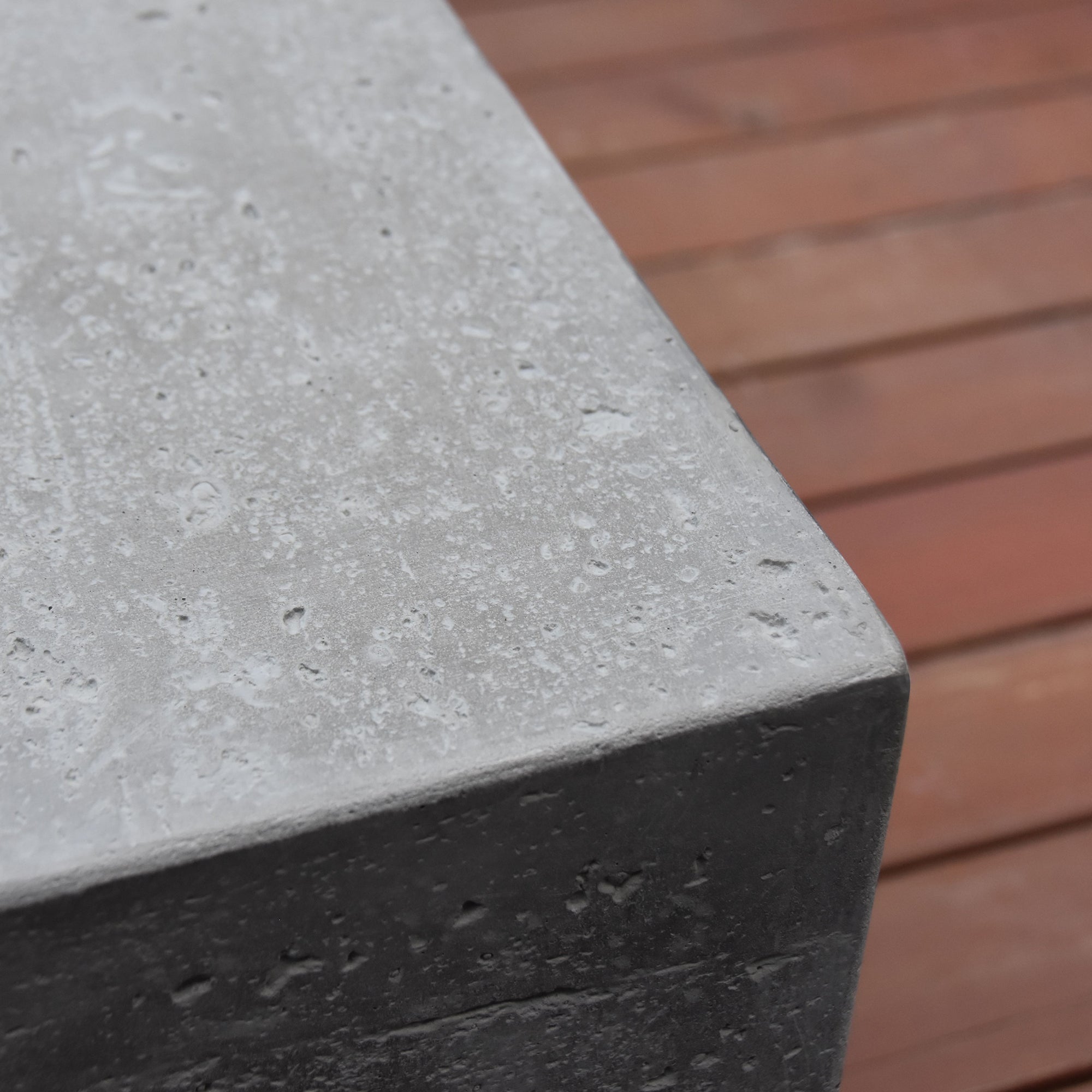 Elementi 36" Concrete Outdoor 45,000 BTU Liquid Propane Fire Pit (For Parts) - VMInnovations