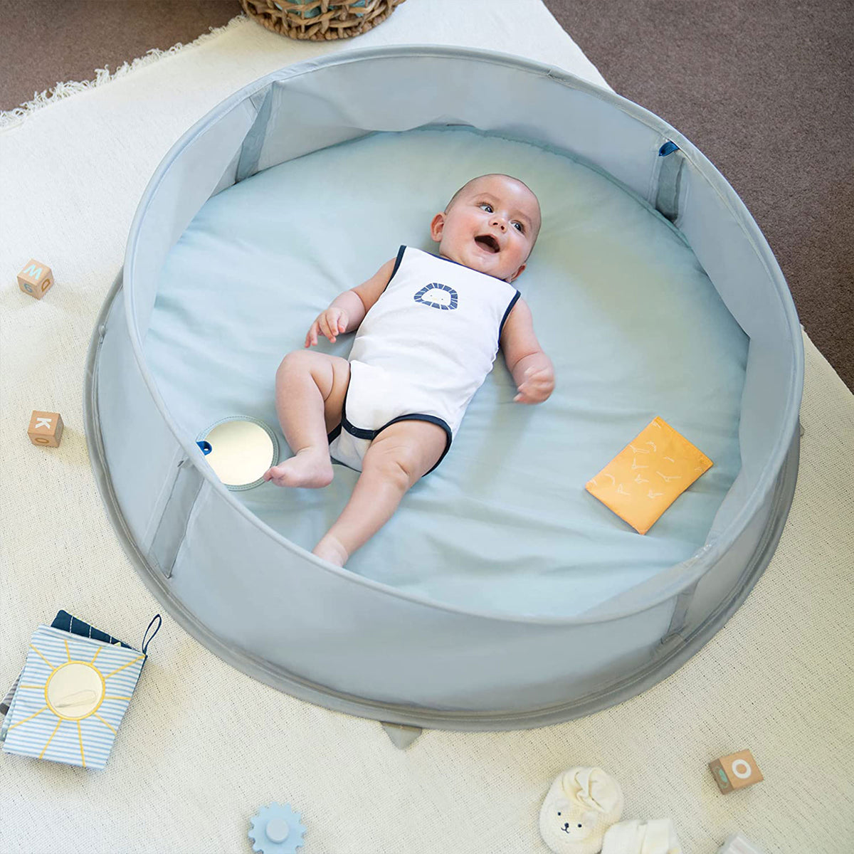 Babymoov Aquani Convertible Pop Up Tent, Kiddie Pool, and Play Yard with Canopy