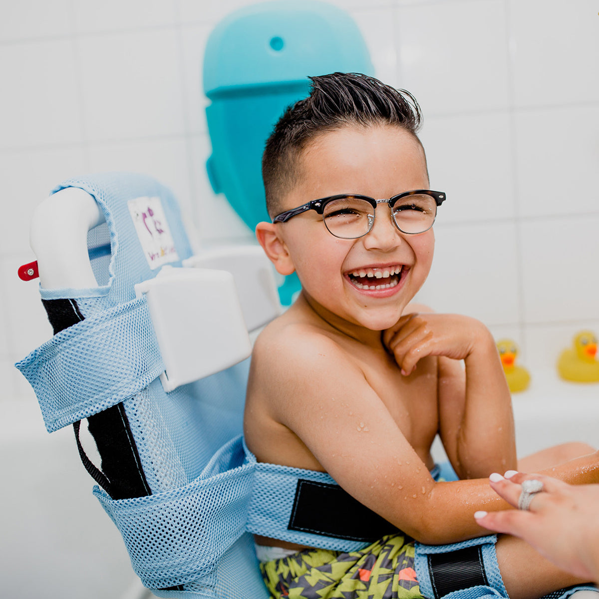 Inspired by Drive Soft Fabric Adjustable Otter Pediatric Bath Chair, M, Blue - VMInnovations