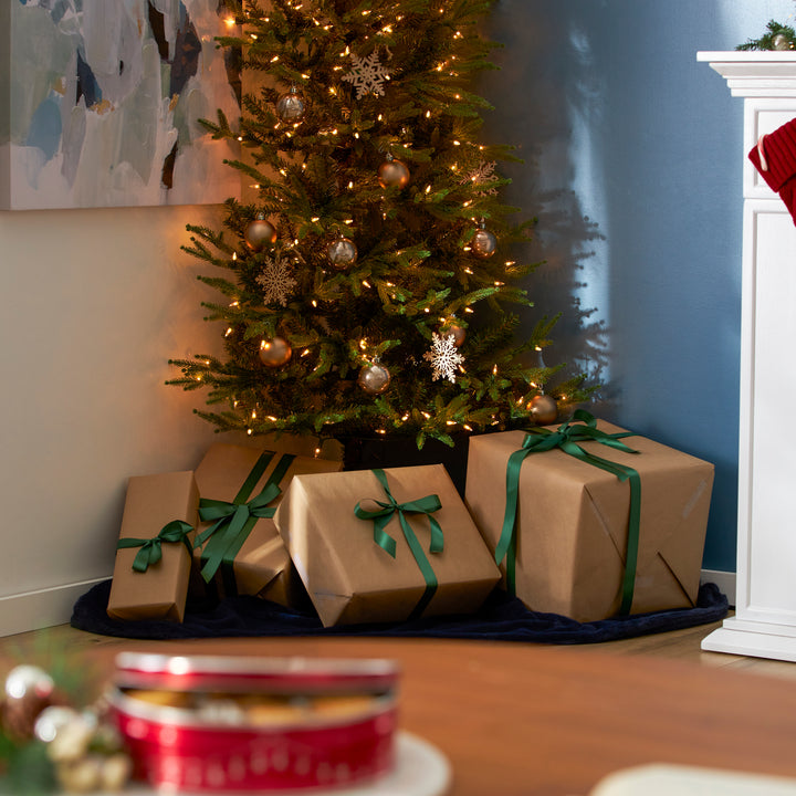 National Tree Company Montgomery 6.5' Prelit Corner Tree Clear Lights (Used) - VMInnovations