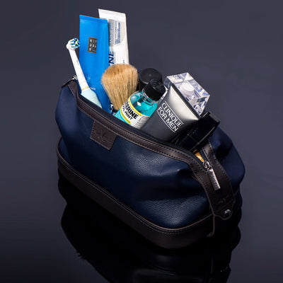 Vetell Leo Large Leather Travel Toiletry Case and Shave Bag (Used) - VMInnovations